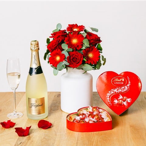 Amor en Flor: Cava y chocolates