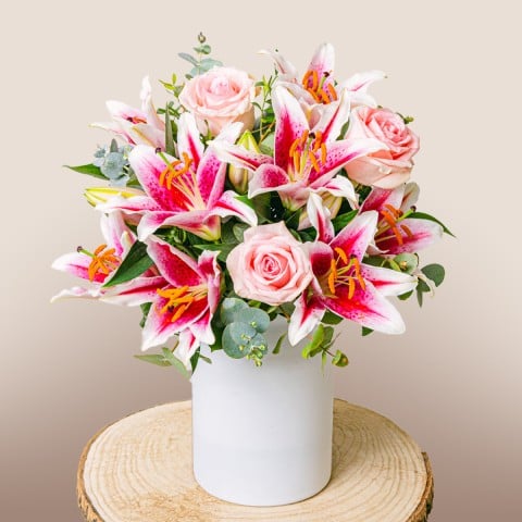 Happy Breeze: Rosas y Lirios