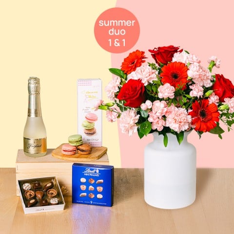 Recuerdos Inolvidables: Rosas y Dulces Premium