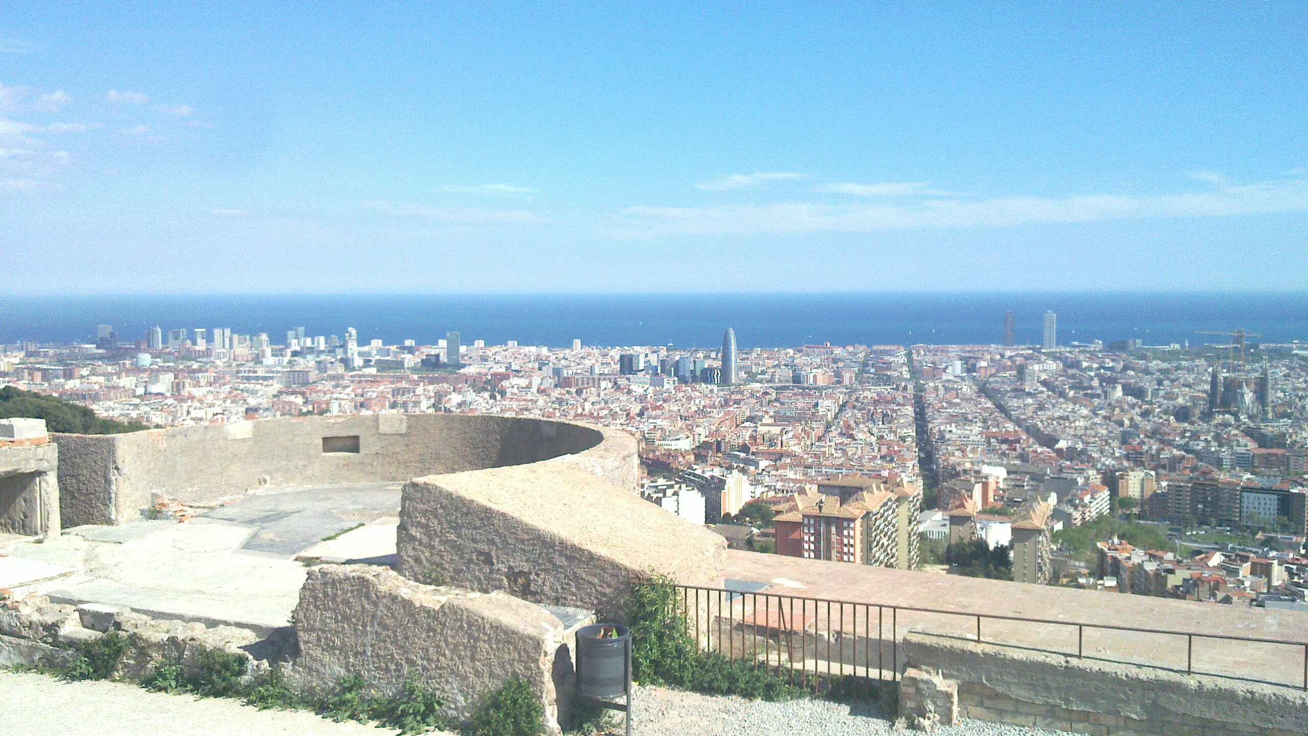 Vista_Barcelona_des_del_Turó_de_la_Rovira