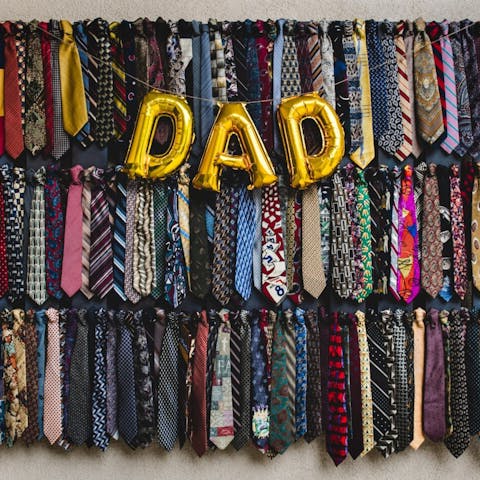 How to Surprise Your Dad on Father’s Day: Creating Unforgettable Moments - Flora Queen
