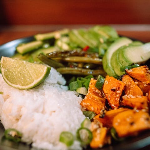 Celebrating Veganism: Thoughtful Gifts for the Plant-Based Lifestyle - Flora Queen