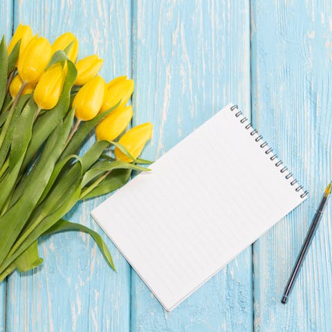 A List of Flowers That Are Loved by Everyone - Flora Queen