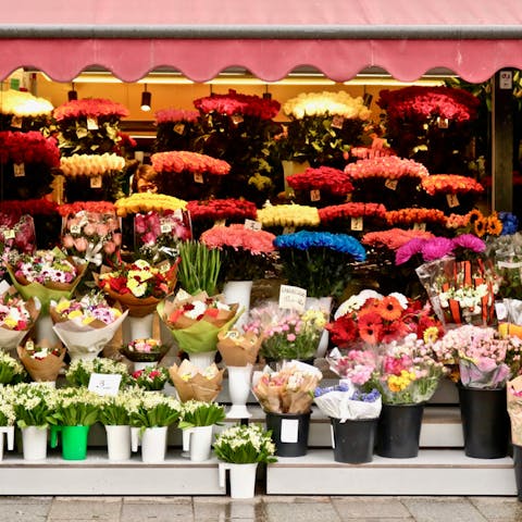 Florist Near Me – Fresh Flowers and What They Can Do for You - Flora Queen