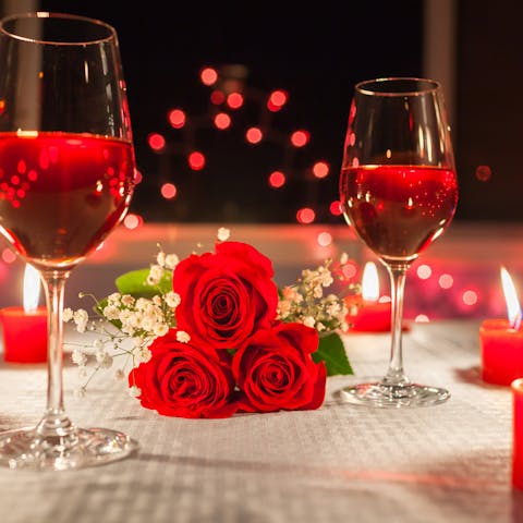 Romantic Ideas for Her: Make Her Heart Swoon - Flora Queen