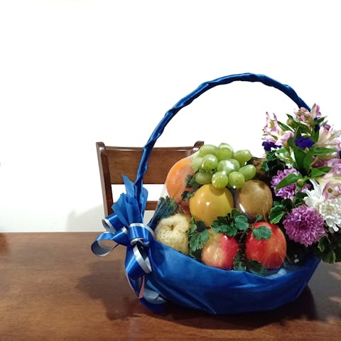 What to Include in a Get Well Soon Gift Basket - Flora Queen