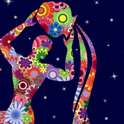 Amaze an Aquarius with flowers for their Zodiac sign - Flora Queen