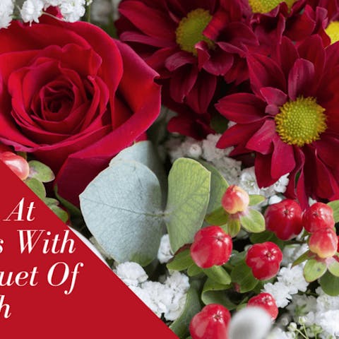 Welcome Harmony At Christmas With Our Bouquet Of The Month - Flora Queen