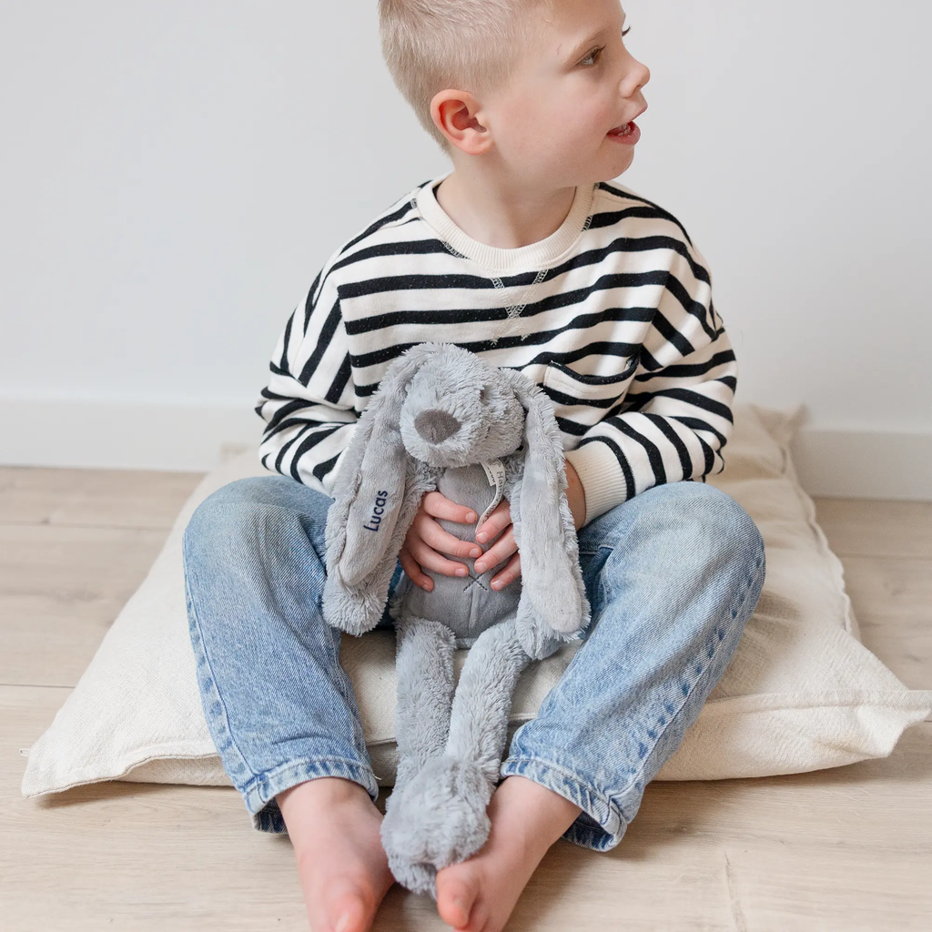 4812f0debef95b5b890b33d2b6c2d5d2