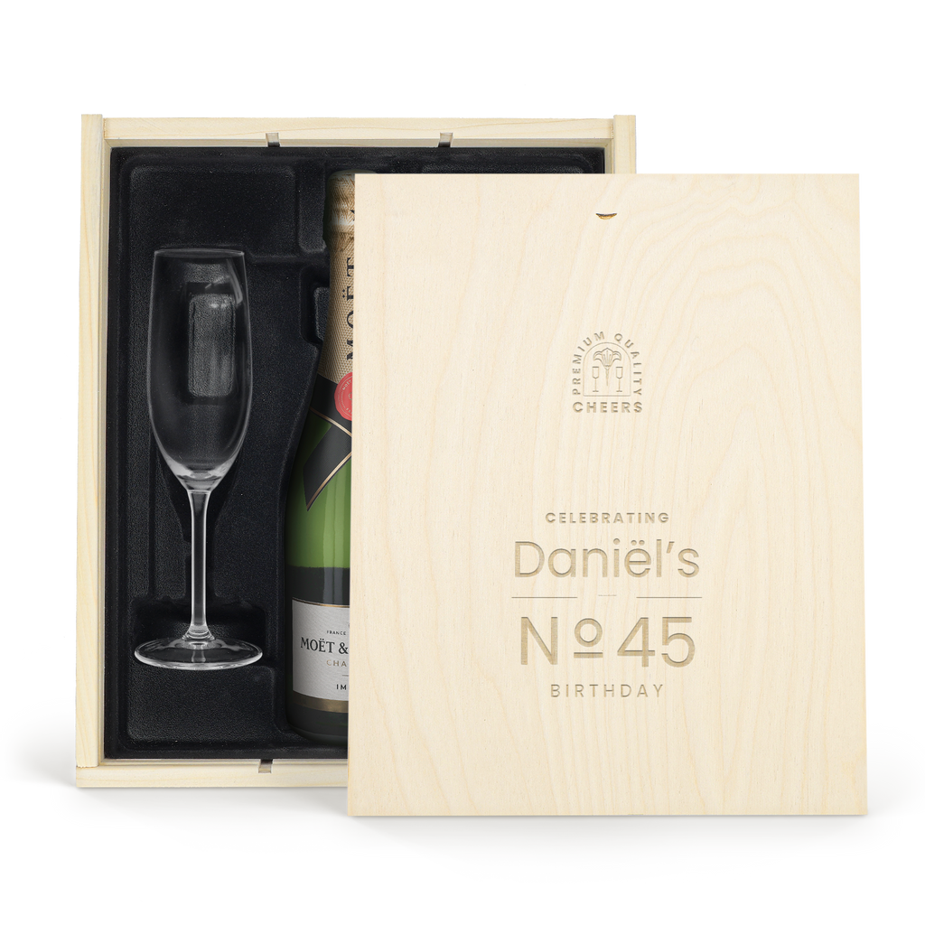 668930089de80880972a157244d4d54d