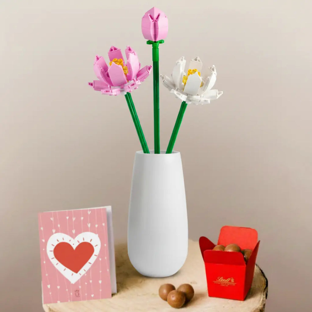 LEGO Beautiful Lotus Gift Flora Queen Flora Queen
