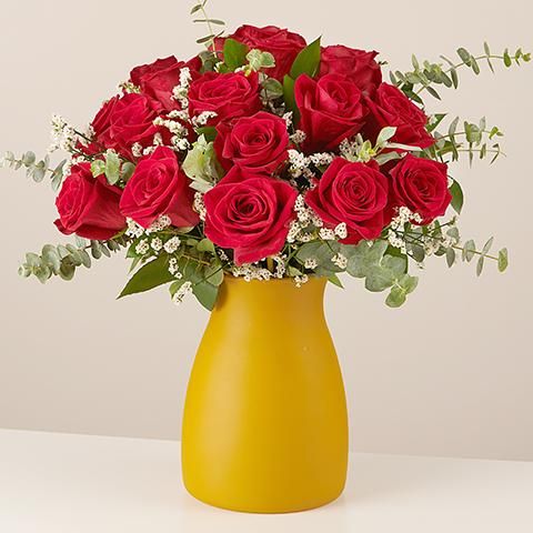 Amor Clásico: 12 Rosas Rojas